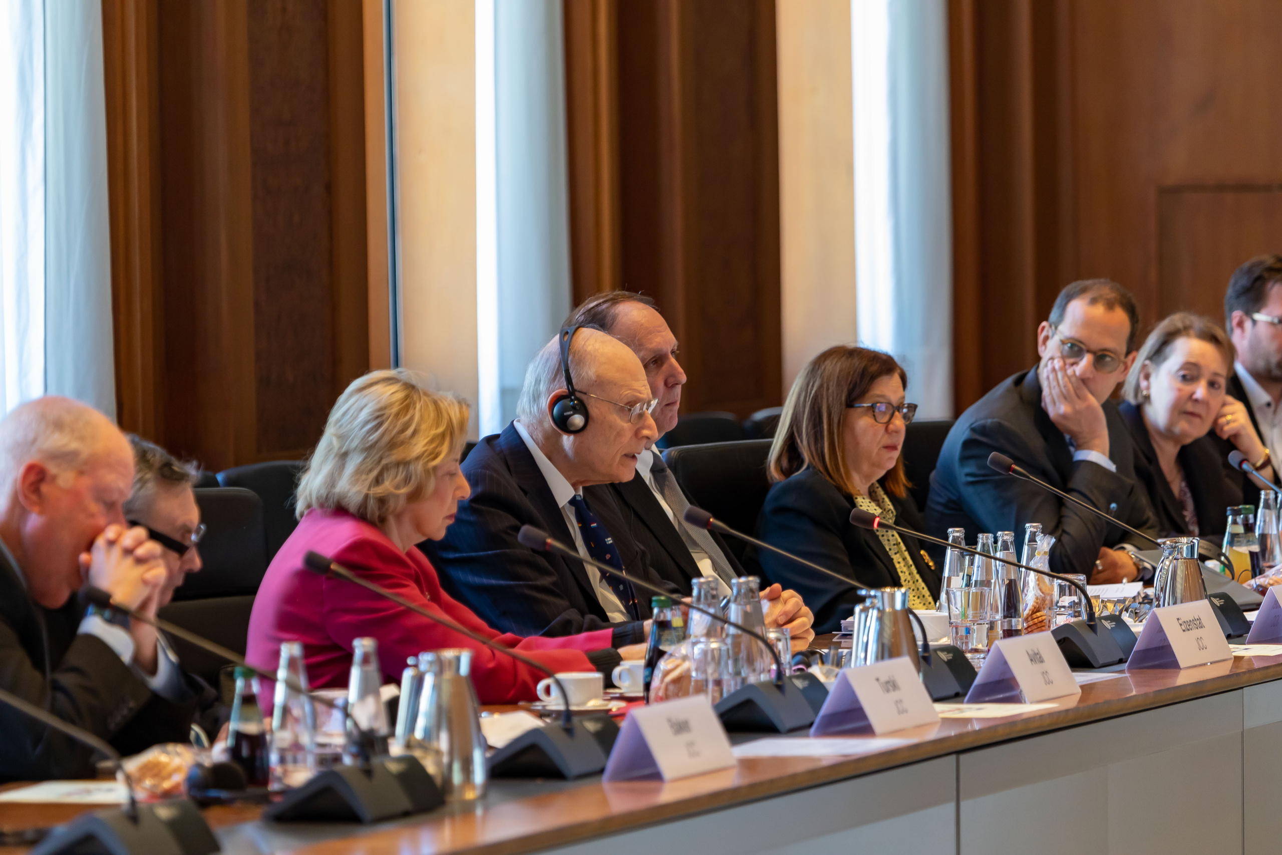 Germany Agrees to Record $1.4 billion in Annual Holocaust Reparations As Survivors Age